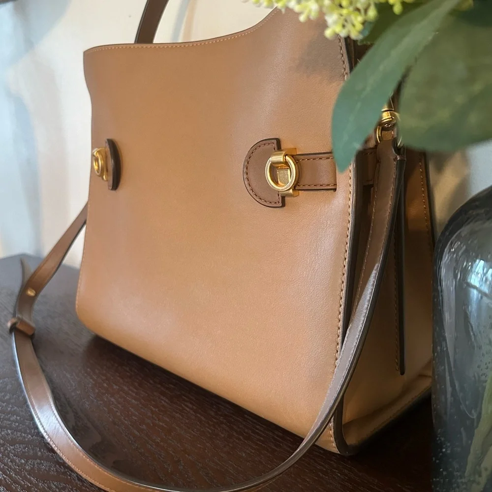 Tory Burch Lee Radziwill Tiramisu Small Satchel - Gently Used a Few Times - Picture 5 of 16